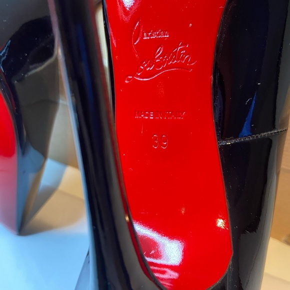 Louboutin Hot Chick 130mm - Picture 6 of 13